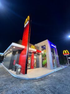 أعمال التكييف والتهوية ضمن مشروع حكومي